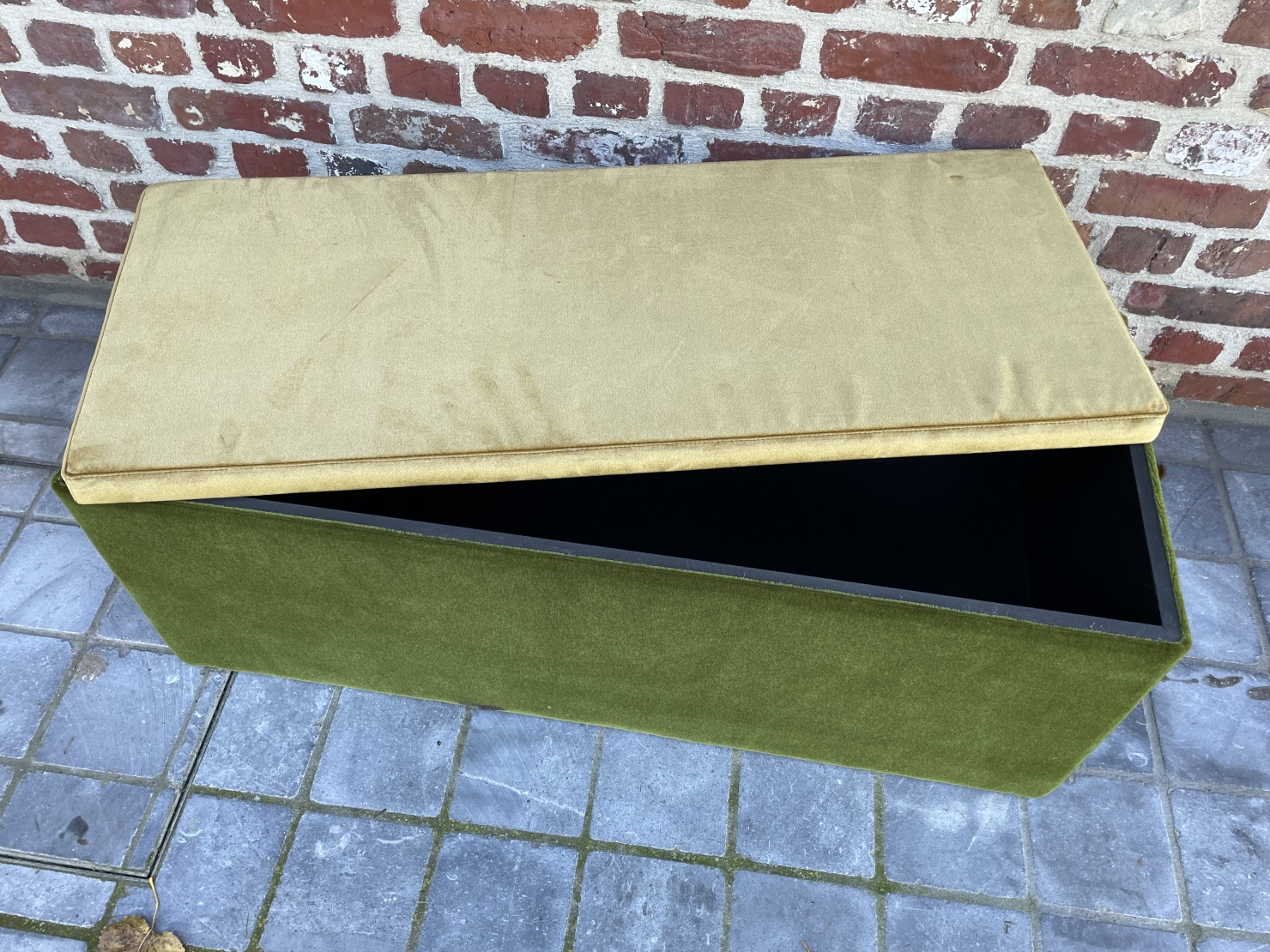 Olivae rechthoekige poef in synthetisch fluweel